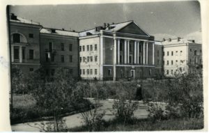 терапевтический корпус больничного городка на XXII Партсъезда, 1957 г.